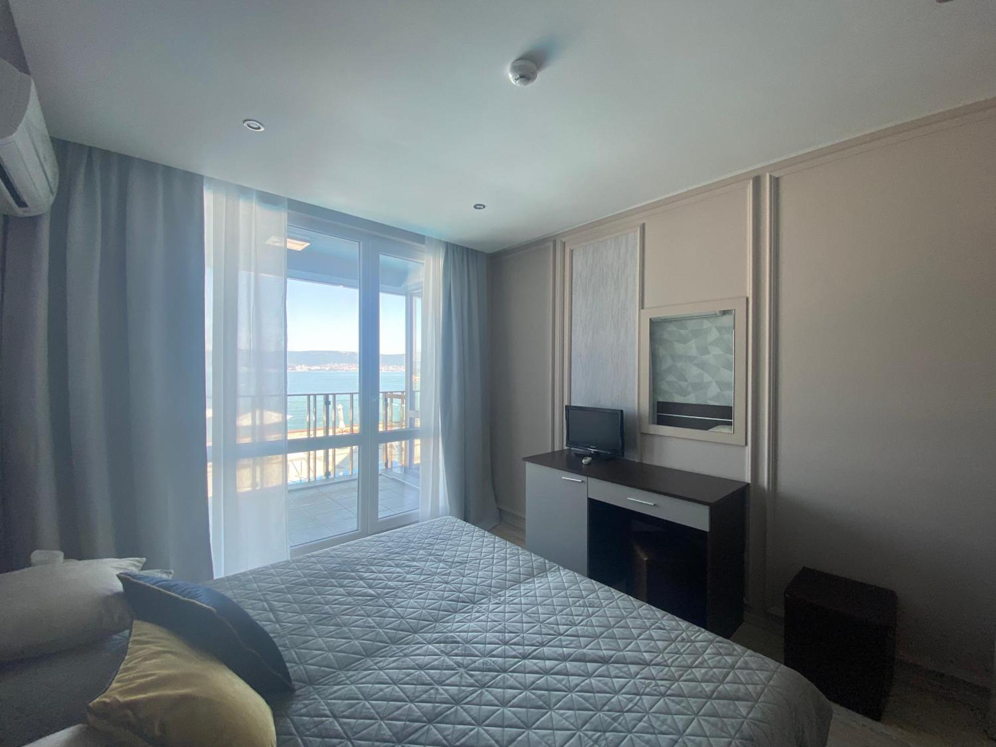 Paradiso 'В' 201 One Bedroom Apartment Misivri Dış mekan fotoğraf