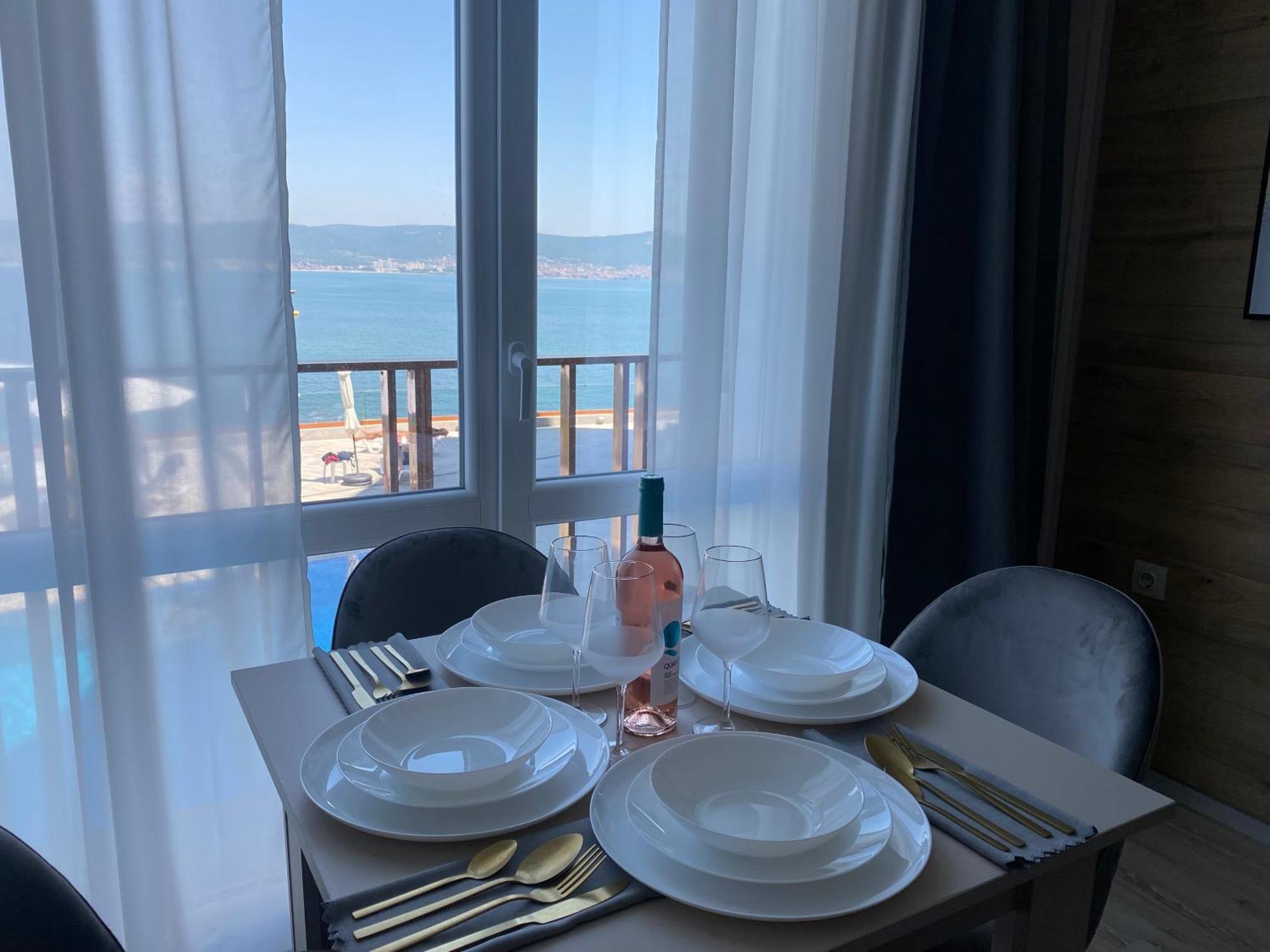 Paradiso 'В' 201 One Bedroom Apartment Misivri Dış mekan fotoğraf